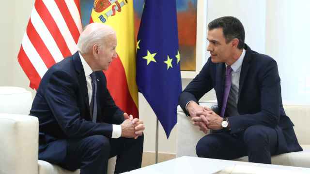 Joe Biden, recibido por Pedro Sánchez en Moncloa.