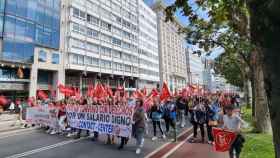 Manifestación del sector del 'contact center' por las calles de A Coruña el 13 de mayo de 2022.