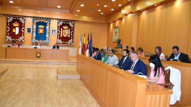 Un instante del pleno celebrado en el Ayuntamiento de Talavera de la Reina.