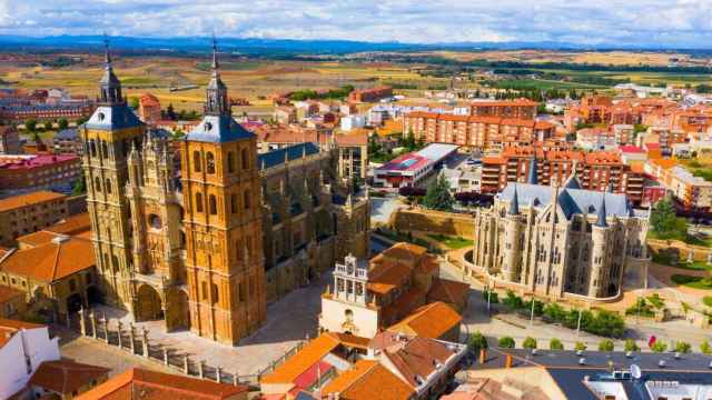 Imagen aérea de la catedral de Astorga