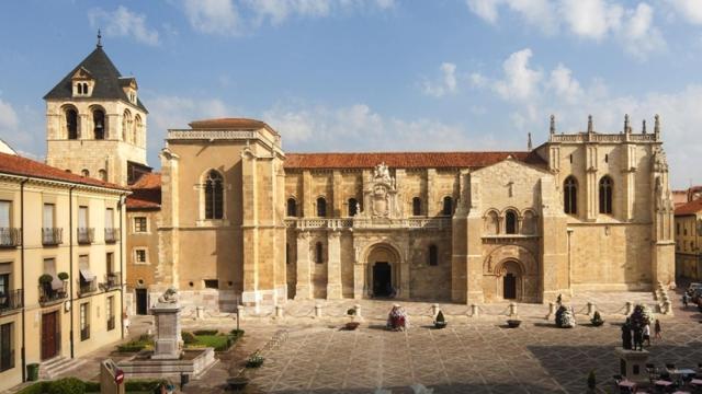 La colegiata de San Isidoro de León.