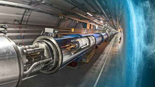 Recreación del interior del túnel del gran colisionador de hadrones (LHC).