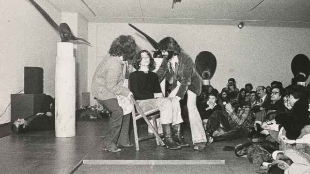 Concierto del grupo Zaj en la Galería Juana Mordó en 1976. Fotos: Archivo de la Galería Juana Mordó
