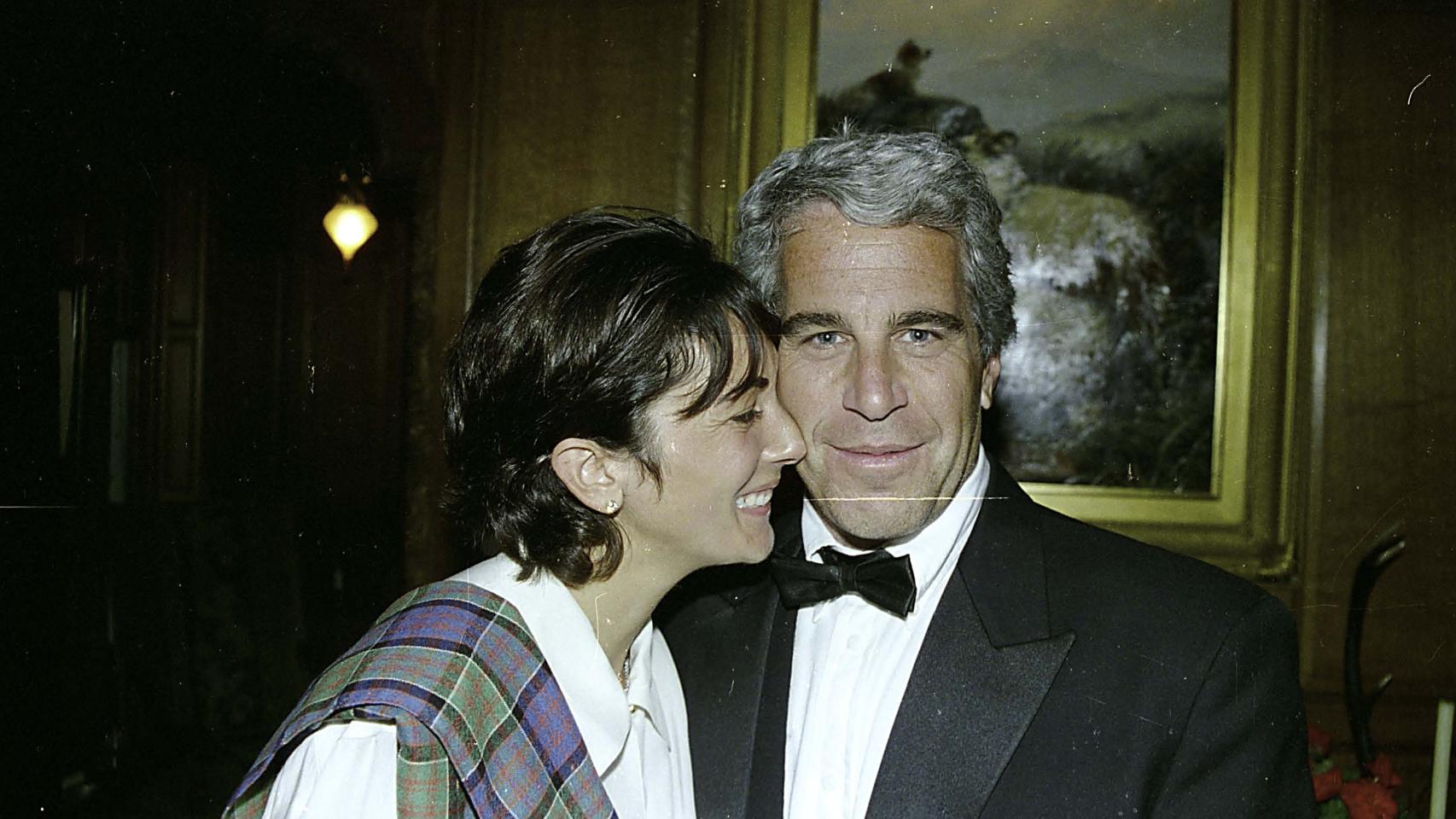 Ghislaine Maxwell, una Vida al Servicio de Dos Monstruos su Padre Maltratador y el Depredador Epstein Foto imagen