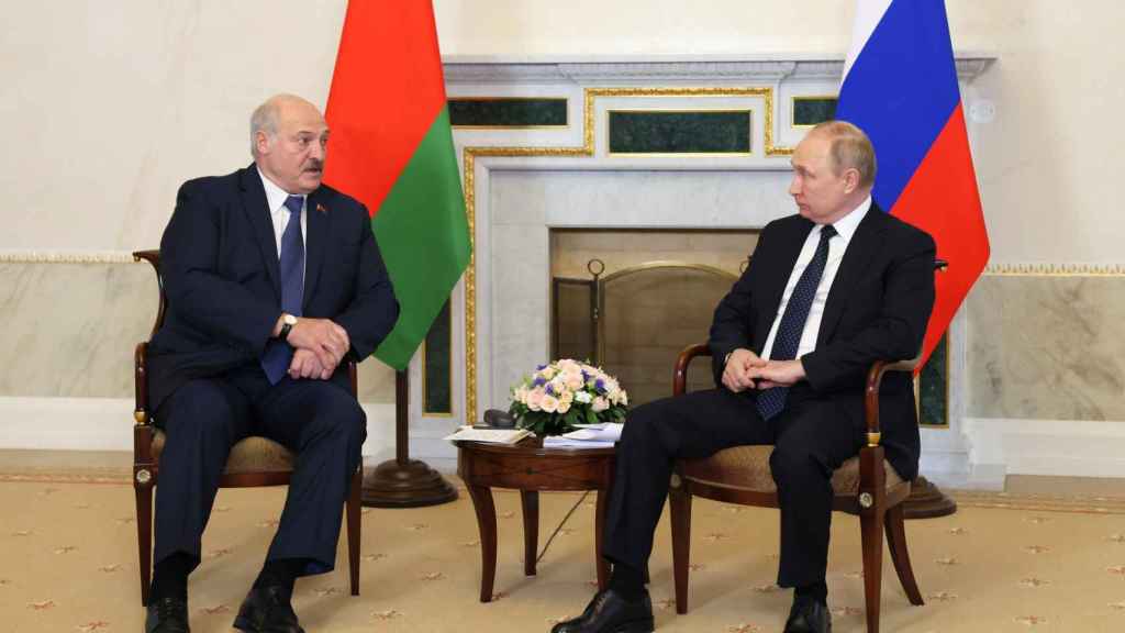 El presidente de Bielorrusia junto con el presidente de Rusia.