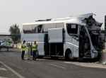 Un muerto y 35 heridos tras la colisión de dos autobuses y un coche en la A-92 de Granada