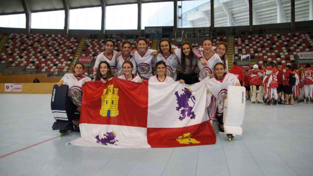 El equipo femenino de patinaje de Castilla y León