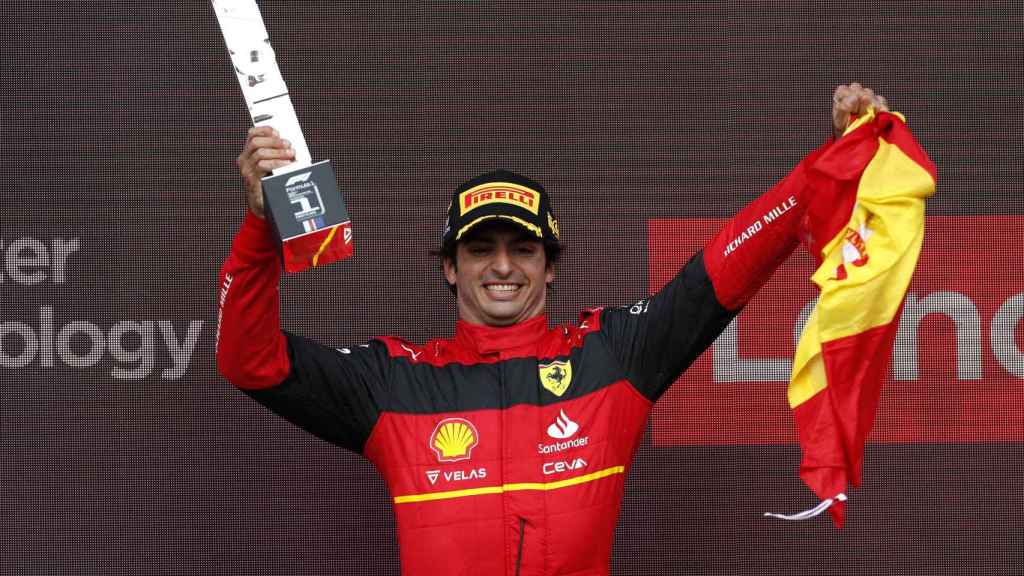 Carlos Sainz, tras conseguir su primera victoria en la Fórmula 1