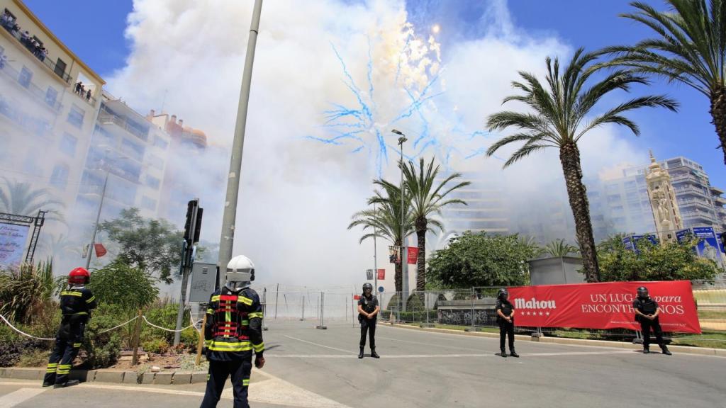 La mascletà del 24 de junio ha sido elegida ganadora en el concurso que organiza el Ayuntamiento de Alicante.