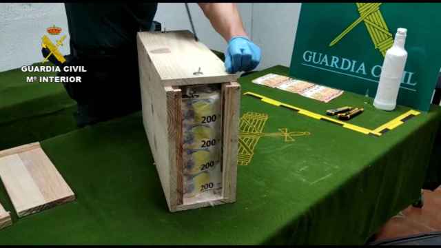 La Guardia Civil caza a un hombre en Segovia con más de 10.000 euros en billetes falsos