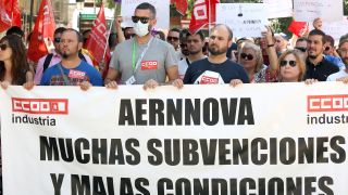 Un centenar de empleados de Aernnova-Illescas protestan en Toledo por sus condiciones laborales