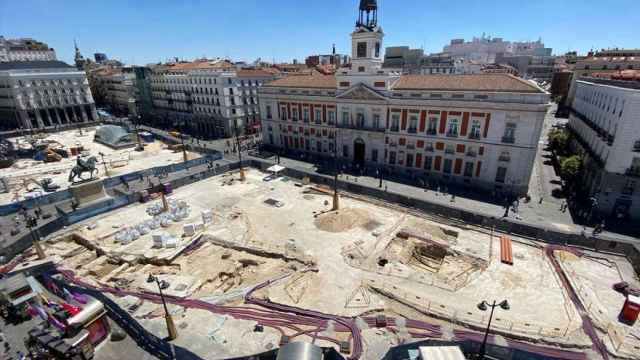 Hallan restos arqueológicos en las obras de la Puerta del Sol.