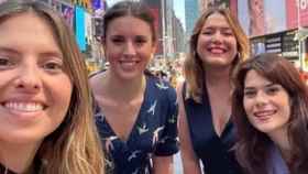 Selfie de Irene Montero y sus acompañantes en Times Square.