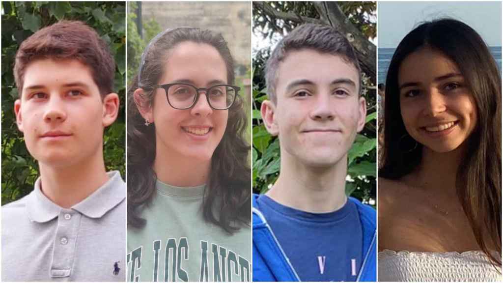 Cuatro de los mejores alumnos de la Selectividad 2022.