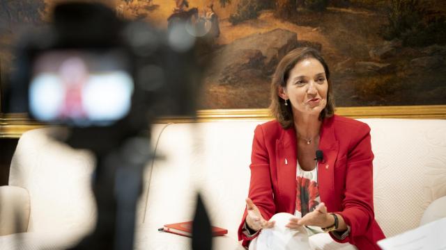 Entrevista con la ministra de Industria, Reyes Maroto.