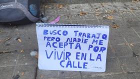 El cartel de busco empleo de Arán Pérez-Padilla.