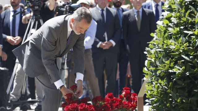 El Rey Felipe VI, durante el homenaje a Miguel Ángel Blanco este domingo 10 de julio en Ermua