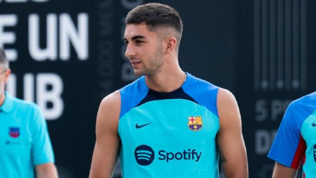 Ferran Torres durante un entrenamiento.