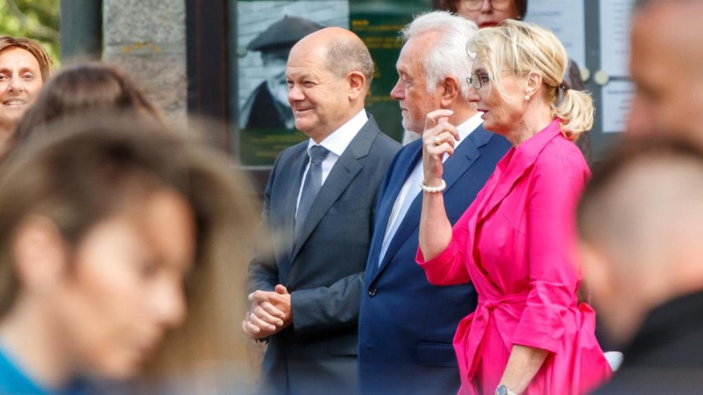 German Chancellor Olaf Scholz at Christian Lindner's wedding.