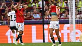 Patri Guijarro y Mariona Caldentey se lamentan por el segundo gol de Alemania