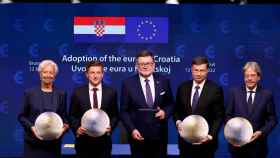 En la ceremonia de adhesión de Croacia a la eurozona han participado Christine Lagarde, Valdis Dombroskis y Paolo Gentiloni