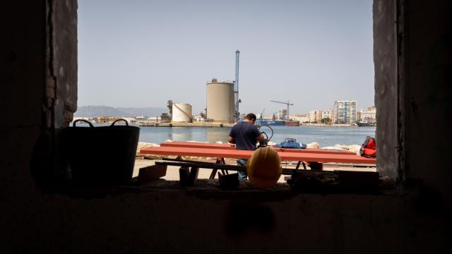 Vista del puerto de Málaga desde la antigua Casa de Botes.