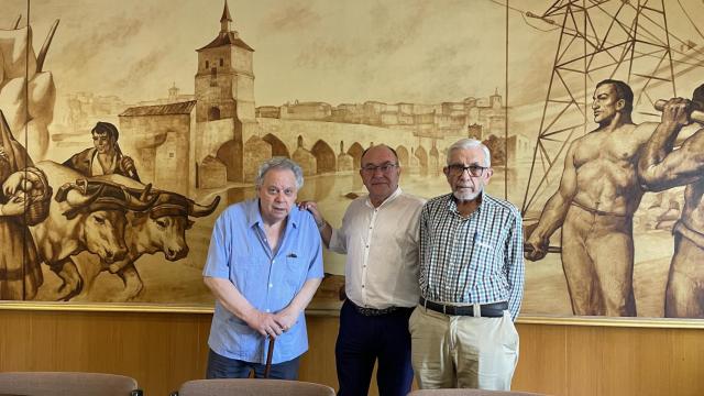 Tomás Crespo y Antonio Pedrero visitaron la obra en la Cámara de Comercio