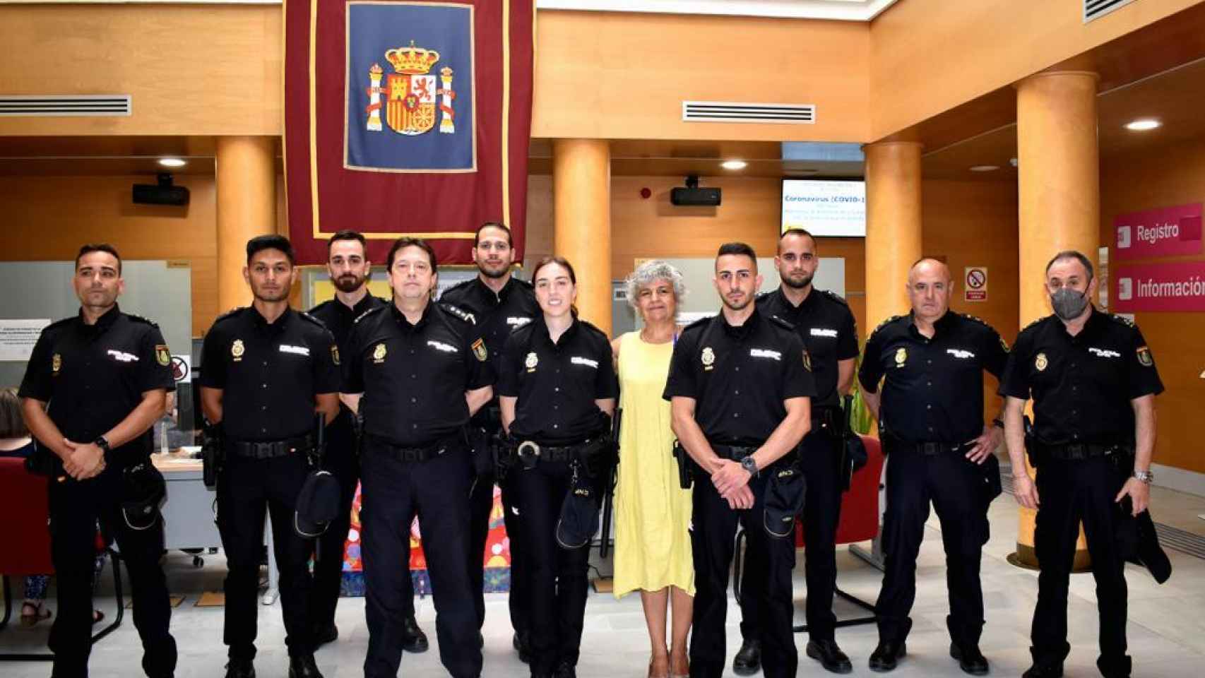 Nuevos policías en prácticas, grandes poetas en Albacete y homenaje a Miguel Ángel Blanco