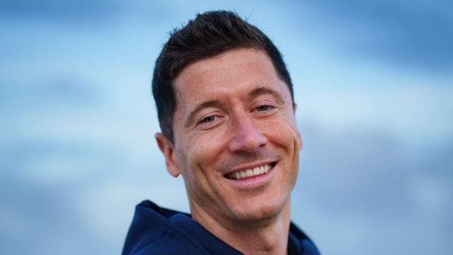 Lewandowski: Estoy aquí para ayudar al Barça a volver a lo más alto