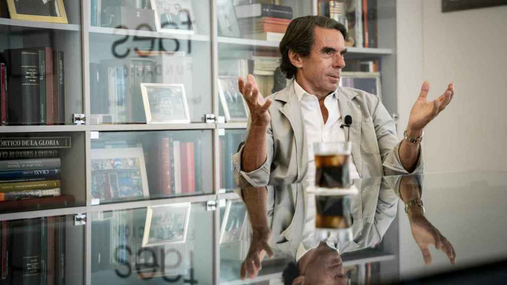 Aznar se dice muy a gusto con el liderazgo de Feijóo.