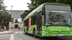 Multitud de rutas de autobuses y trenes de Cercanías están duplicadas.