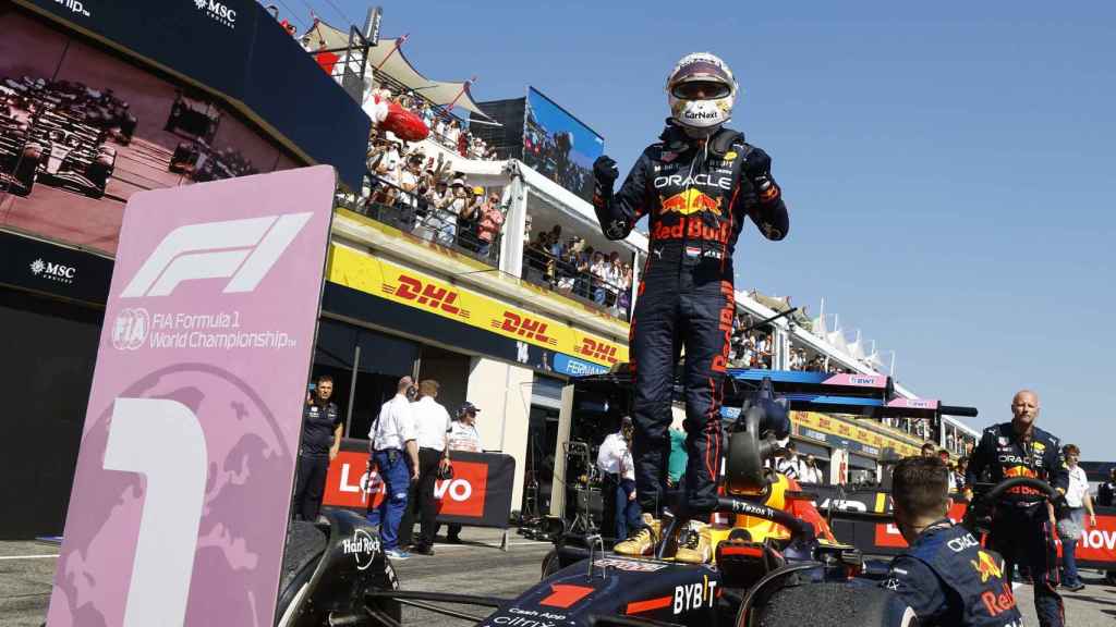 Max Verstappen celebra su victoria en el Gran Premio de Francia