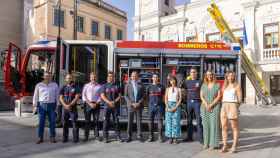 Presentación del nuevo camión de bomberos de Guadalajara