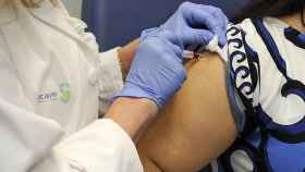 Castilla-La Mancha consigue 626.000 vacunas para la gripe y la meningitis por 8,4 millones