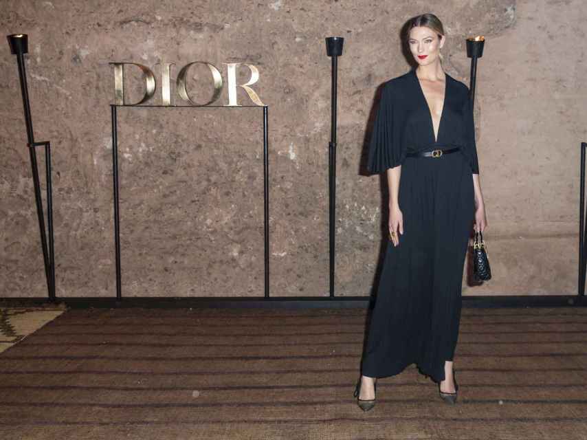 La modelo Karlie Kloss en el desfile de Dior en Marrakech.