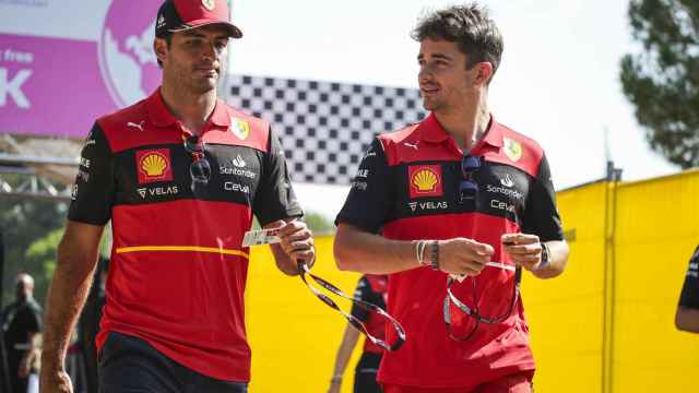 Carlos Sainz y Charles Leclerc, en el Gran Premio de Francia