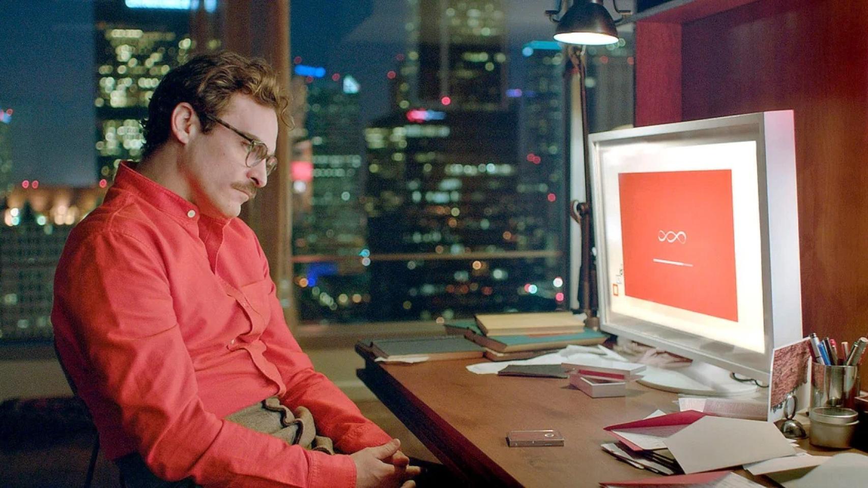 Joaquin Phoenix, in love with an artificial intelligence in the film 'Her' (Spike Jonze, 2013)