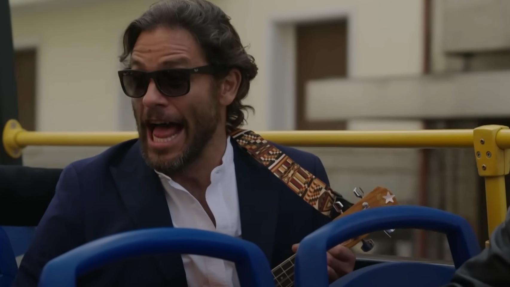 Iván Hermés de triunfar en ‘Al salir de clase’ a ser músico callejero para ganarse la vida