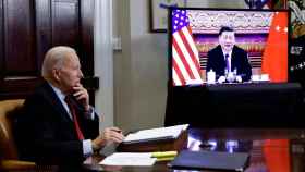 Imagen de archivo de la anterior conversación que mantuvieron Joe Biden y Xi Jinping, en noviembre de 2021