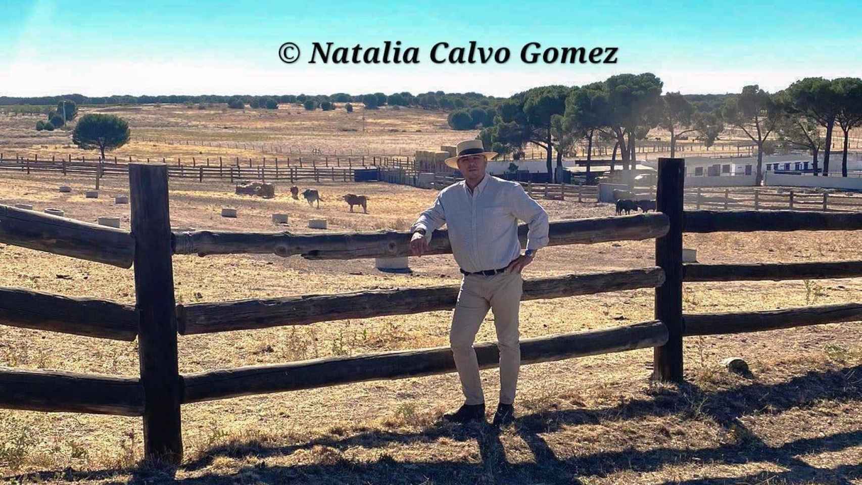 Fotogalería del debut de la ganadería vallisoletana Toros de Brazuelas