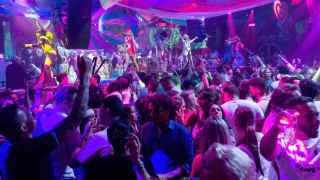 Una fiesta en la discoteca Pacha de Ibiza