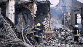 Viviendas destruidas tras un ataque ruso en Krasmatorsk (Donestk).