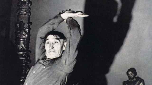 Vicente Escudero ejecutando una de sus coreografías