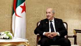 El presidente de Argelia, Abdelmadjid Tebboune, durante una reunión con Ebrahim Raisi, presidente de Irán.
