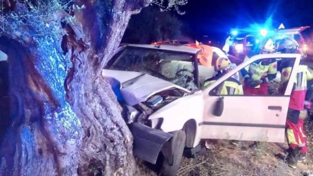 Una imagen de los momentos posteriores al accidente ocurrido el pasado sábado en Carmena (Toledo). Foto: CPEIS Toledo.