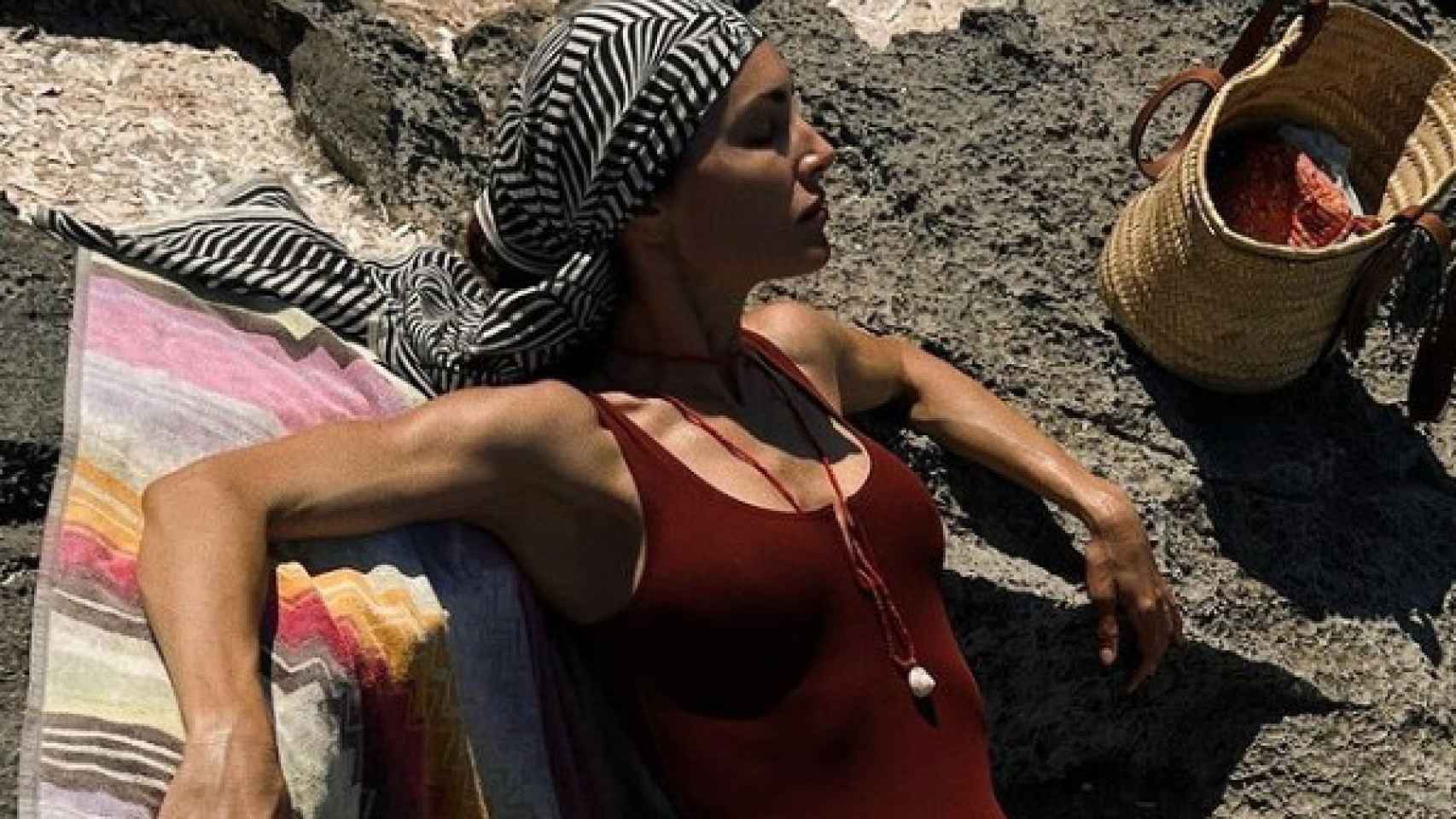 Eugenia Silva, espectacular bajo el sol de Formentera