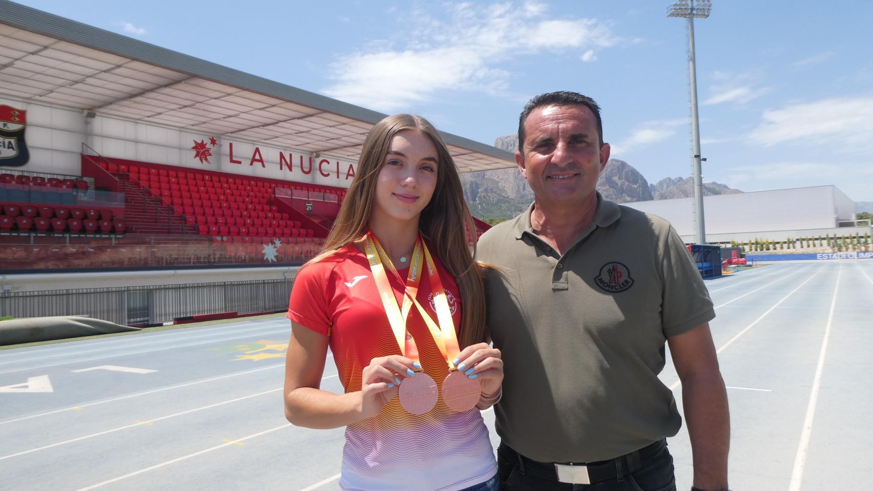 La Nucía se entrega a su Sara Navarro tras ganar dos bronces en atletismo