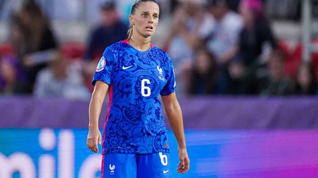 Sandie Toletti, en un partido de la selección de Francia de fútbol femenino durante la Eurocopa 2022