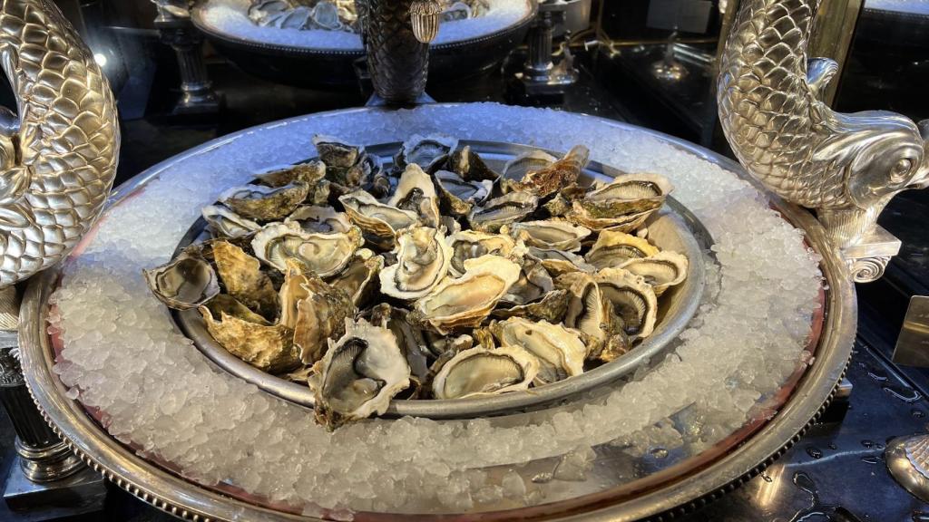 La oferta gastronómica de Les Grands Buffets es casi infinita