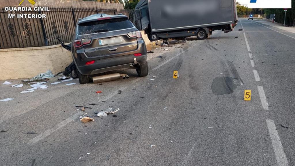 El resultado del impacto en una imagen de la DGT.